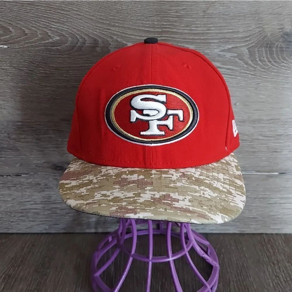 New Era NFL 49ers Fitted Hat Red Camo Salute to Service Size  7 1/4